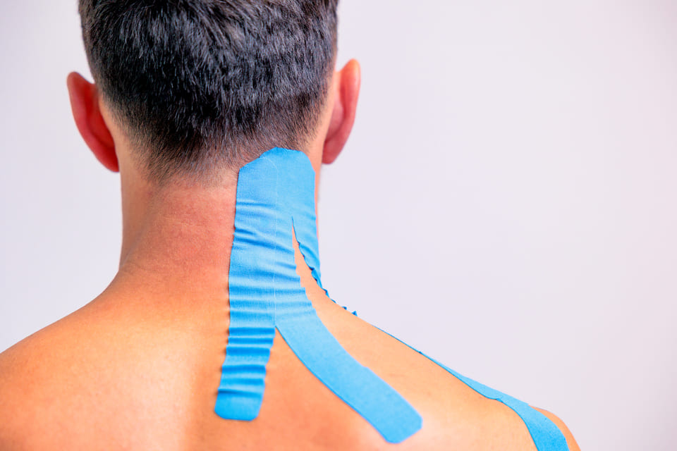 Trattamento fisioterapico in corso, paziente 6